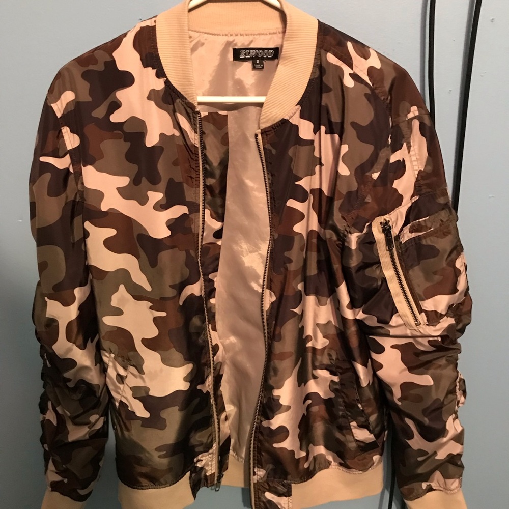 Jacket - Picture 2 of 2